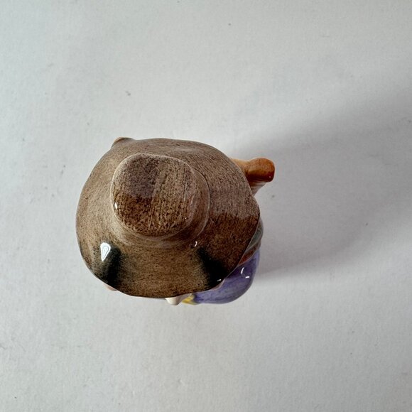 Royal Albert England Beatrix Potter "And This Little Pig Had None" Figurine 1992 - Picture 7 of 7